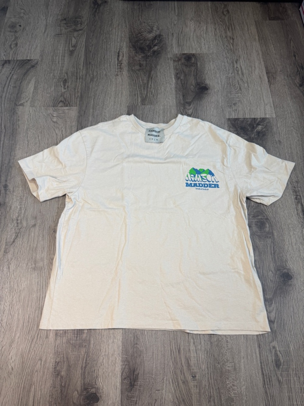 Damson Madder White Short-Sleeve Graphic Tee - Men's